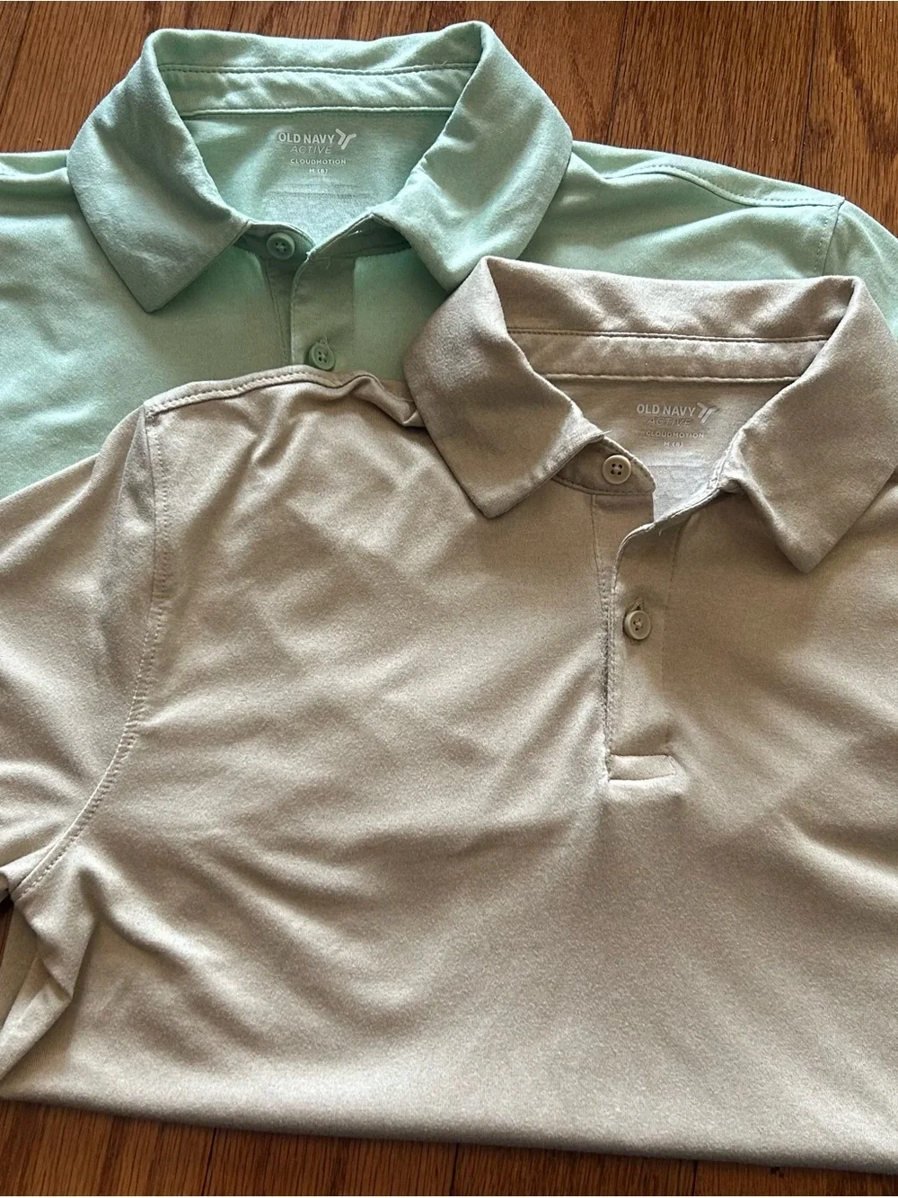 Old Navy Active Cloud Motion Boys Polo Shirts in Beige and Sage